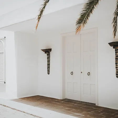 Amonita - Luxurious Space, Private Pool Вилла *