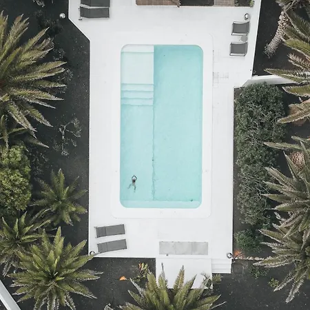 Amonita - Luxurious Space, Private Pool Вилла