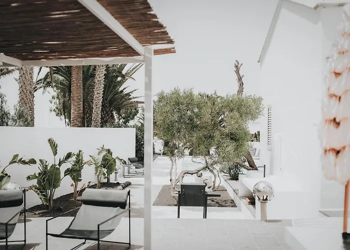 빌라 Amonita - Luxurious Space, Private Pool Tiagua