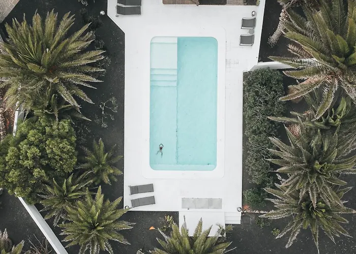 Amonita - Luxurious Space, Private Pool 빌라