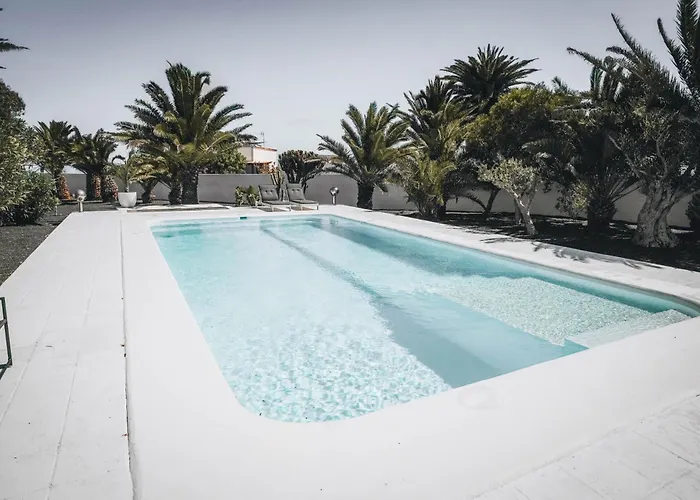 빌라 Amonita - Luxurious Space, Private Pool *