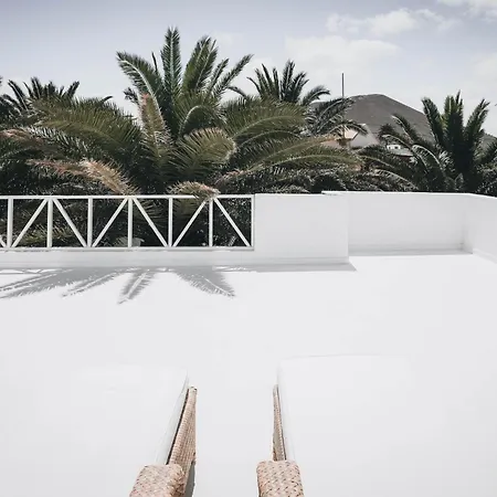 فيلة Amonita - Heated Pool, Luxurious Space