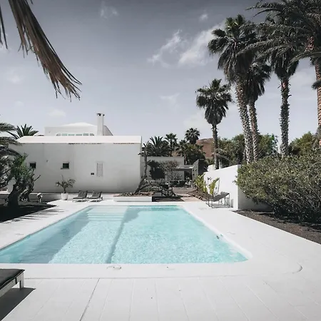 فيلة Amonita - Heated Pool, Luxurious Space *
