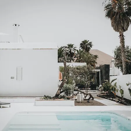 فيلة Amonita - Heated Pool, Luxurious Space