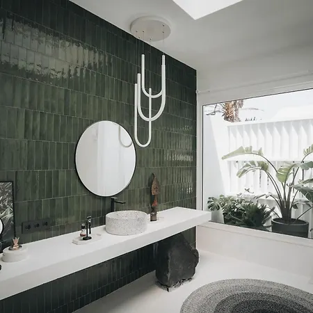 Amonita - Heated Pool, Luxurious Space *