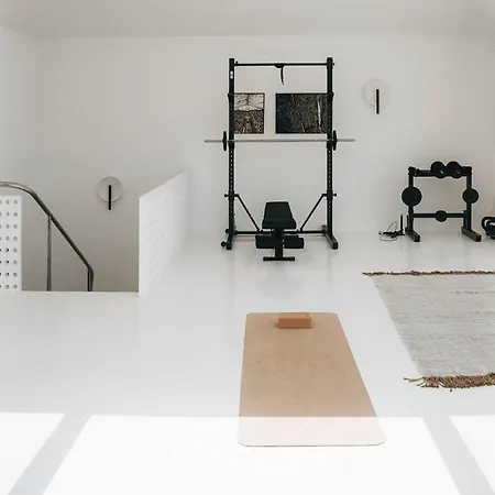 Amonita - Luxurious Space, Private Pool Тьягуа