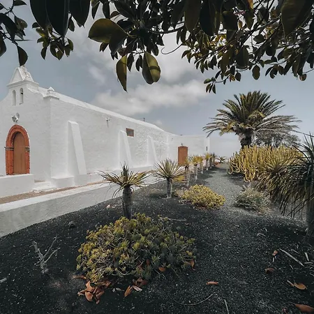 Amonita - Luxurious Space, Private Pool Тьягуа