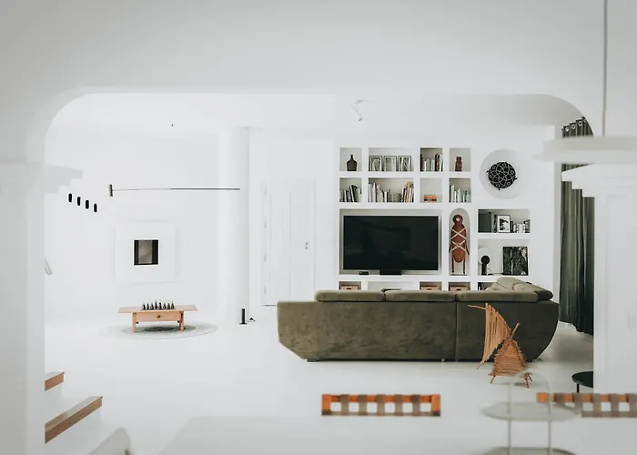 Amonita - Luxurious Space, Private Pool *